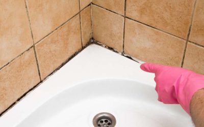 Como cambiar la silicona vieja y aplicar una nueva del baño y cocina.